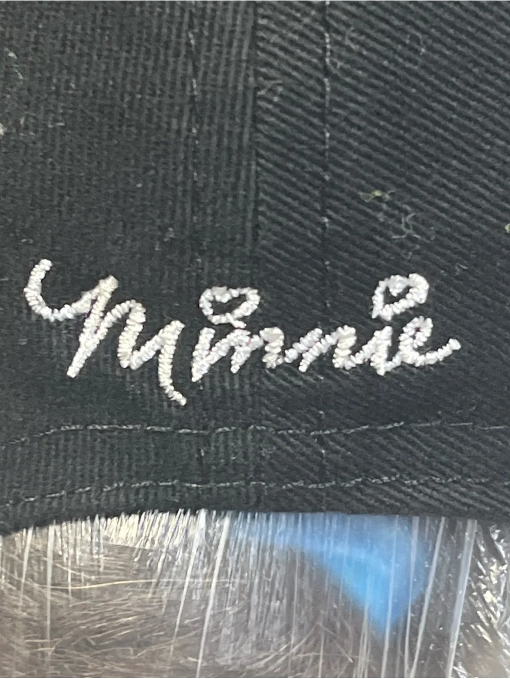 Disney Minnie Mouse Ball cap black Hat Embroidered adjustable strap